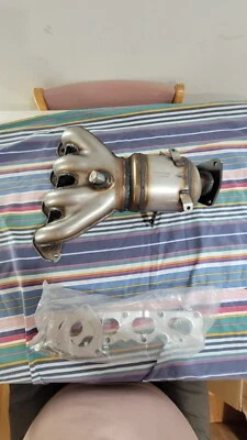 CONVERTIDOR CATALÍTICO COMPATIBLE CON CHEVROLET AVEO/PONTIAC G3 2009-2011 09-10 Foto 1 de 4