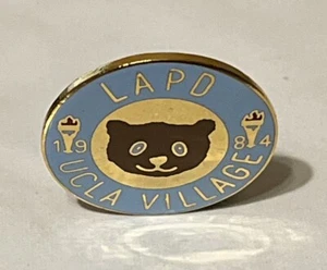 Prendedor de la Villa Olímpica 1984 ~ UCLA ~ Juegos de Verano de Los Ángeles ~ Oso - Imagen 1 de 6