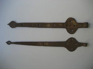 Antique Hand Forged Dutch Strap Hinges Circa 1700 from Lower Hudson River Valley - Picture 1 of 7
