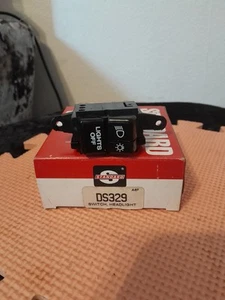 STANDARD DS329 JEEP WRANGLER HEADLIGHT SWITCH - Picture 1 of 4
