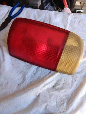 Задний фонарь в сборе BLAZER S10/JIMMY S15 правый 95 96 97 98 99 00 01 02 03 04 05 - Изображение 1 из 3