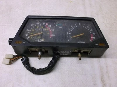 Panel de instrumentos de visión Yamaha XZ550 1982-83 Foto 1 de 4