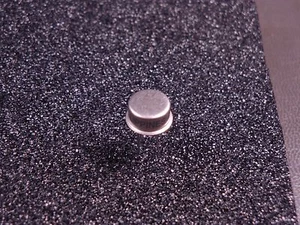 LH0070-0H Tecnología Lineal Precisión Voltaje Referencia 10V 10mA 3 Pines TO-93 NOS - Imagen 1 de 2