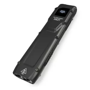 Linterna táctica de doble salida NITECORE EDC27 3000 lúmenes ultra delgada EDC - Imagen 1 de 10