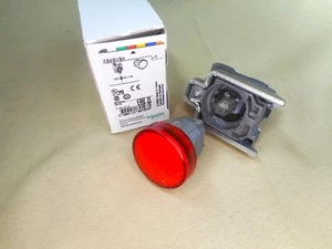 SCHNEIDER XB4BVB4 illuminated pilot light (NIB) - Picture 1 of 3