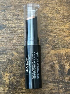 Revlon PhotoReady Photo Ready Concealer Stick .11oz - 004 MEDIUM - NEW SEALED - Picture 1 of 4