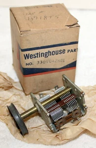 Vintage Westinghouse 330V042H01 Tuner Variable Air Capacitor ~ NOS - Picture 1 of 10