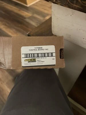 furnace control board for Carrier, Bryant, Payne, Etc. 1173838 - Image 1 of 2