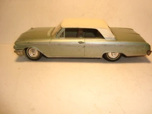 AMT 1962 Ford Galaxie 2 DRHT Dealer Promo Model Car - Picture 1 of 5