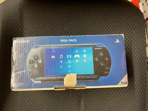 Sony PSP Giga Pack + 1GB Memory Stick - Bild 1 von 2