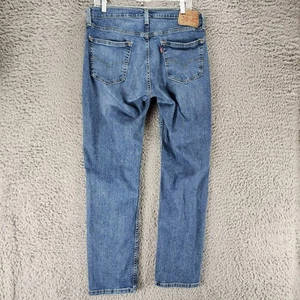 Pantalones de mezclilla Levis para hombre 34x32 azul 559 elásticos tiro medio calce relajado pierna recta - Imagen 1 de 13