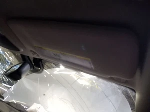 Passenger Right Sun Visor With Illumination Fits 15-16 DART 595446 - Picture 1 of 9