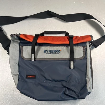 Timbuk2 Bolso Mensajero para Laptop Azul Gris Hecho en EE. UU. Bordado Nuevo Laptop Foto 1 de 4