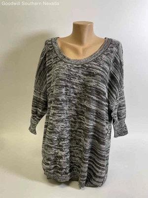 Pulôver feminino cinza BCBG - Tamanho G - Imagem 1 de 4