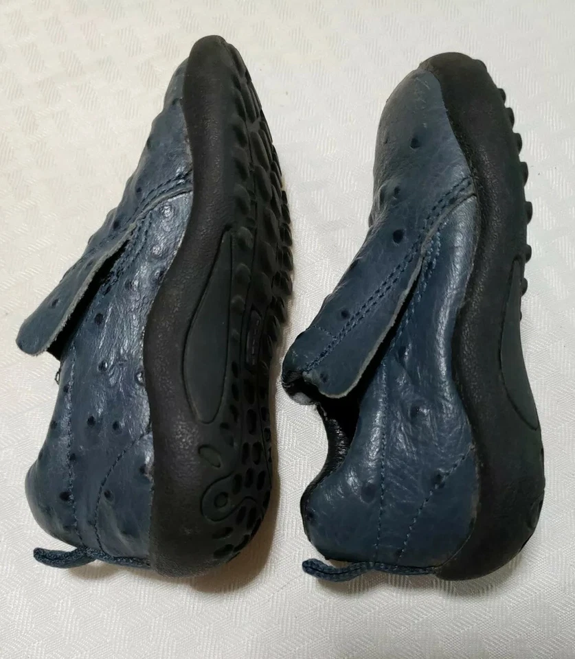 ROPER INFANTS NAVY BLUE OSTRICH LEATHER SLIP ON SHOES  SIZE 5  - Image 1 of 4