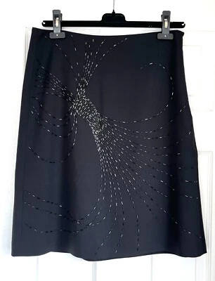 Falda línea A adornada con cuentas de seda negra Magaschoni talla 8 Foto 1 de 4