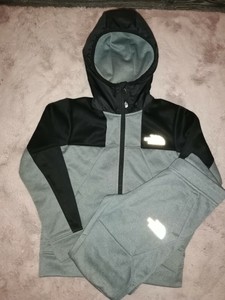 north face tracksuit age 14