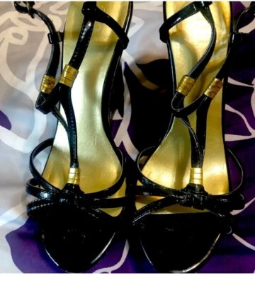 👠😎🖤 Sandalia Dos Labios Negro Patente Tacón Alto Cuña Punta Abierta Talla 6 Foto 1 de 3