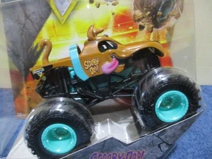 SPINMASTER 2025 MONSTER JAM SERIES 43, ARENA FAVORITES SET, SCOOBY DOO! - Picture 1 of 4