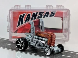 Hot Wheels Connect Cars / Dragtor / Kansas / 2009 - Picture 1 of 2