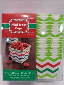 Mini Treat Cups Paper Christmas Holiday 36 Pcs Red Green Chevron 1.25" x 1.75" - Picture 1 of 4