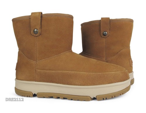 UGG Mini stivali da donna in pelliccia di castagno classici meteo taglia 9 *NUOVI*