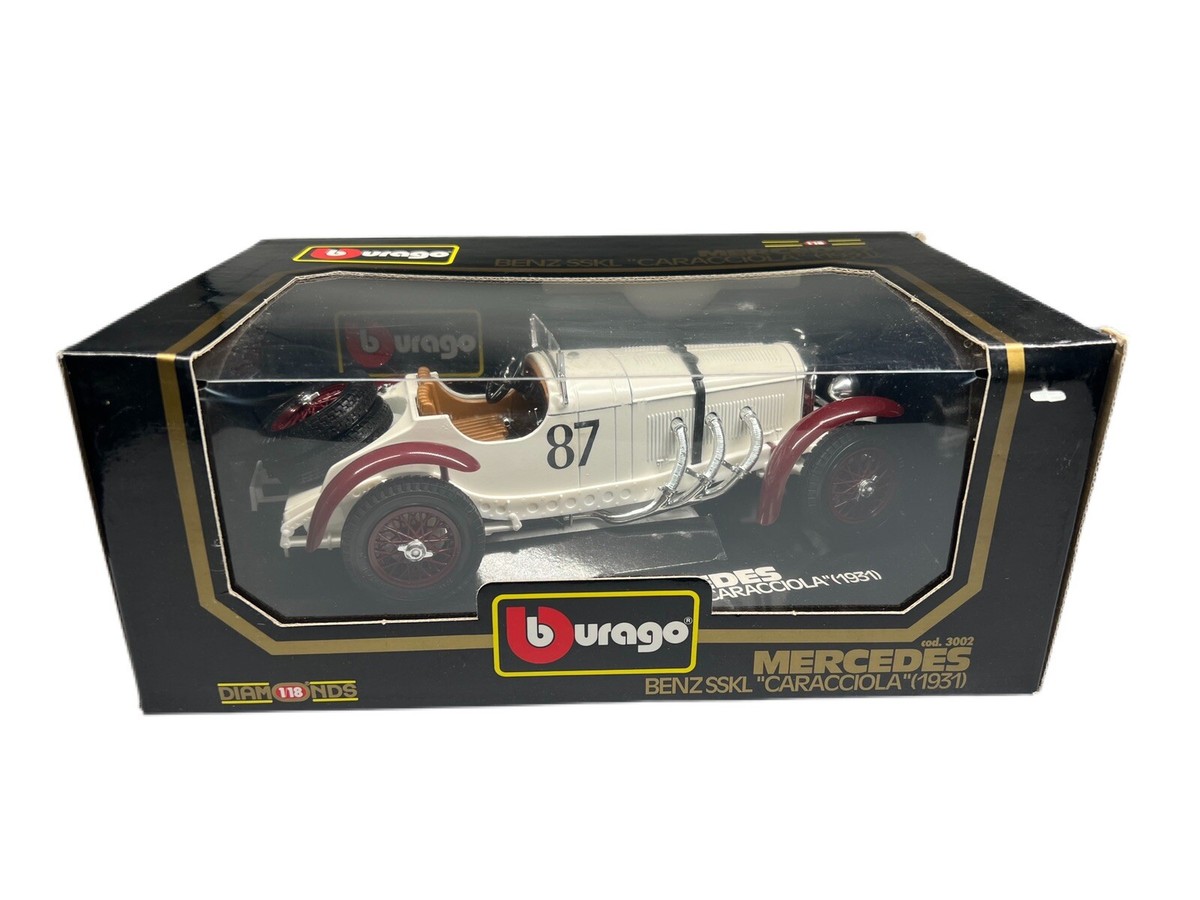 Bburago Mercedes-Benz 1:18 Scale Diecast Cars, Trucks & Vans