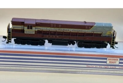 N Scale ATLAS 49563 Train Master Canadian Pacific Phase 2 #8907 DCC ready - Image 1 of 4