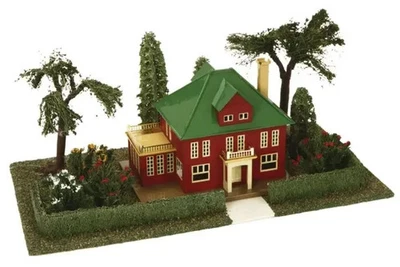 NEW Lionel/M.T.H. Trains O Gauge Country Estate #911 & Villa #191 Red/Pea Green - Image 1 of 4