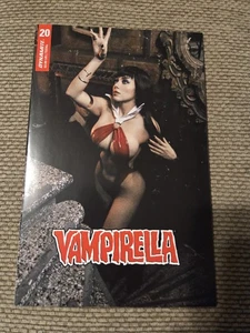 VAMPIRELLA #20 LORRAINE COSPLAY VARIANT 1ST PRINT DYNAMITE ENTERTAINMENT (2021) - Bild 1 von 2