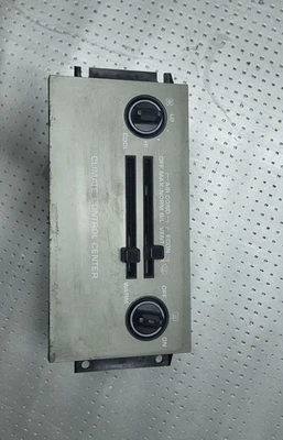 Chevrolet Caprice 1991 panel de control climático Foto 1 de 2