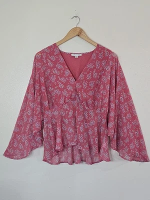 Babydoll American Eagle Floral Top Rosa Talla Pequeña Mangas Kimono Transparente Boho Foto 1 de 4