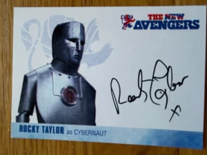 THE NEW AVENGERS TRADING CARD COLLECTION: AUTOGRAPH CARD: ROCKY TAYLOR RT3 - Picture 1 of 1