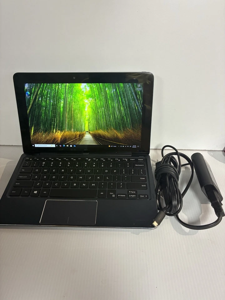 Dell Latitude 5179 2-in-1 (10.8" touch, Intel m5, 8GB, 128GB SSD, Win 10) Bundle - Image 1 of 4