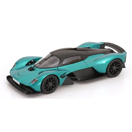 MAISTO 31465GR ASTON MARTIN - VALKYRIE 2022 - GREEN - 1/18
