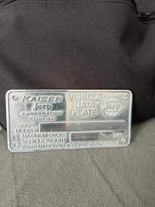Placa de datos de vehículo Kaiser Jeep Gladiator CJ/FC Wagoneer Commando M715 VIN en blanco - Imagen 1 de 6