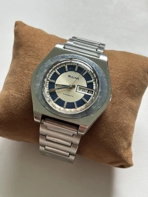 Винтажные редкие автоматические мужские часы Bulova Jet Star D 11BSACB с отсутствующим синим циферблатом - Изображение 1 из 4