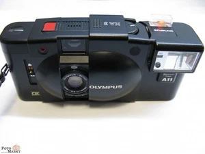 Olympus Xa 3 Camera D. Zuiko 3.5 / 35MM Compact Camera Lens With A11 Flash - Picture 1 of 7