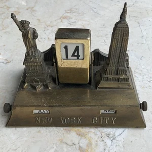 New York City Skyline Souvenir Meccanico Ottone Calendario Perpetuo Liberty Bug - Foto 1 di 15