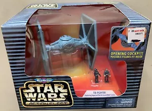 Star Wars Micro Machines Action Fleet Tie Fighter w/Tie Pilot & Moff Tarkin - Picture 1 of 1