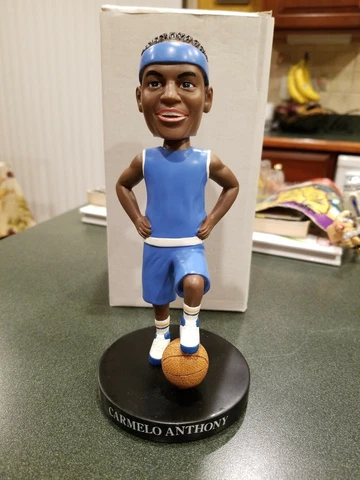 VINTAGE CARMELO ANTHONY BOBBLEHEAD Cover