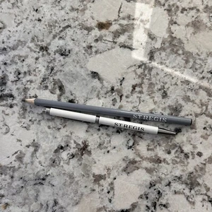 The St. Regis Hotel New York City NYC Kugelschreiber und Bleistift - Bild 1 von 8