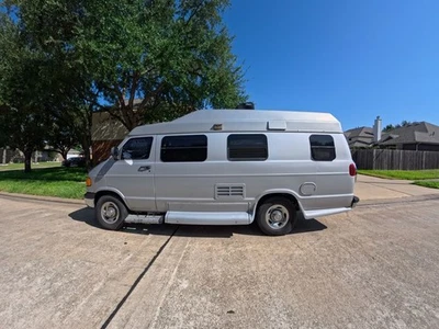 2000 Roadtrek Versatile 190  19' Class B Motorhome C60179831 - Image 1 of 4