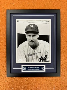 Foto Bobby Brown Firmata 8x10 Jsa Auto Personalizzata Corniciata New York Yankees - Foto 1 di 4