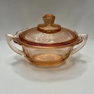Rosa Depression Glas - Griff Süßigkeiten Schmuck Schale & Deckel - Jeannette Glas - Bild 1 von 6