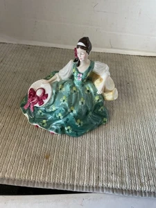 Ballerina spagnola Royal Dolton 8" vintage - Foto 1 di 1