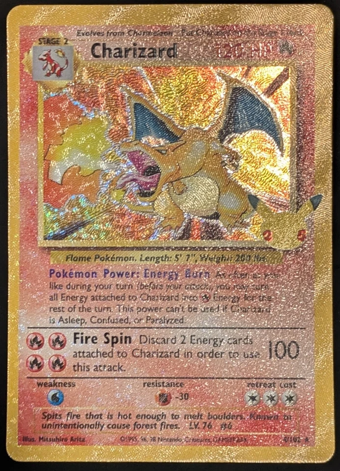 Charizard 4/102 SWSH: Celebrations Classic Collection - NM - Image 1 of 4