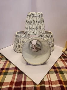 Set/4 Sfumature Candelabri Clip Pieghettati Avorio Beige Lino Casetta Campagna Francese - Foto 1 di 9