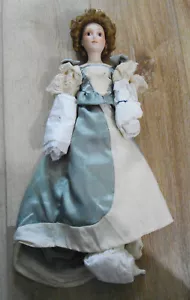 AUTENTICA BAMBOLA DA COLLEZIONE ALTA CIRCA 18" CON CORONA SULLA TESTA - Foto 1 di 8