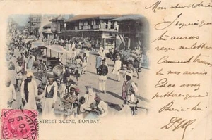 India - MUMBAI Bombay - Street scene - Picture 1 of 2
